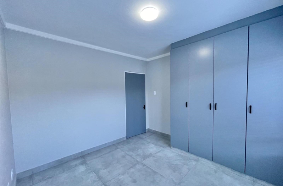 2 Bedroom Property for Sale in Reebok Western Cape